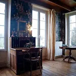 Spacieuse Dans Maison Bourgeoise